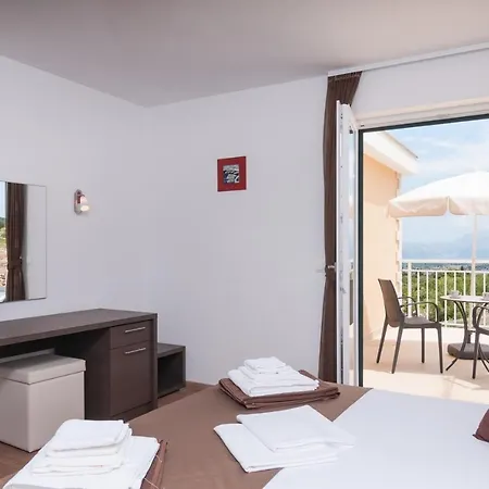 Villa Tin Luxury On Brac, Private Pool *