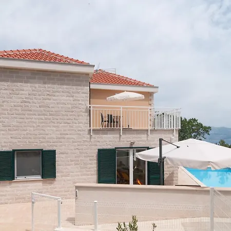 Villa Tin Luxury On Brac, Private Pool *