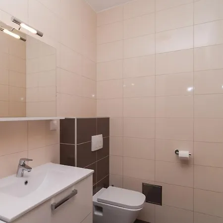 Tin Luxury On Brac, Private Pool *